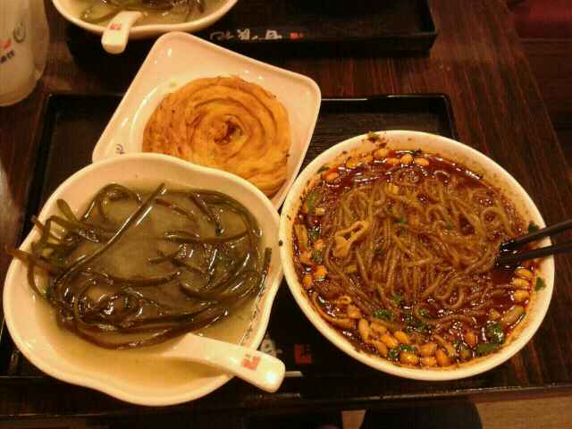 甘食记肥肠粉.jpg